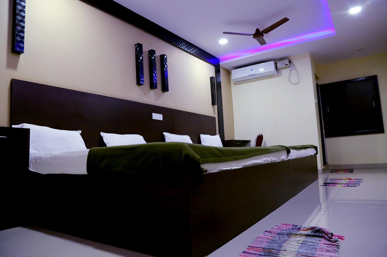 Divya Lodge 海得拉巴 外观 照片