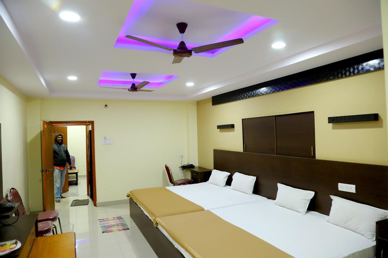 Divya Lodge 海得拉巴 外观 照片