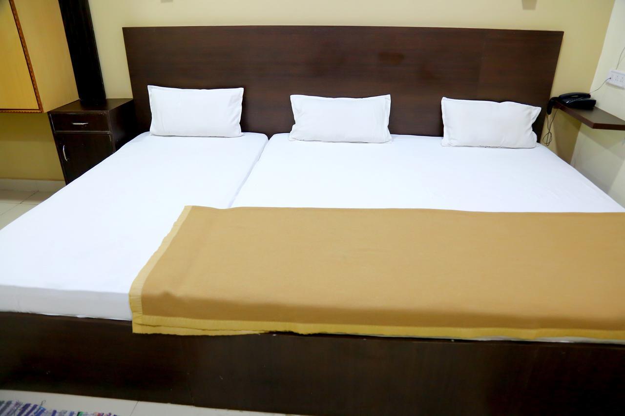 Divya Lodge 海得拉巴 外观 照片