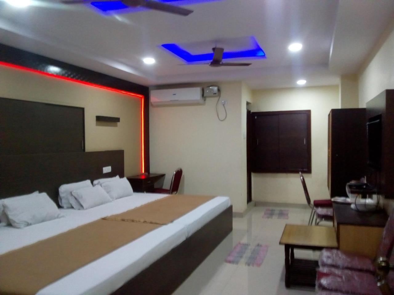 Divya Lodge 海得拉巴 外观 照片